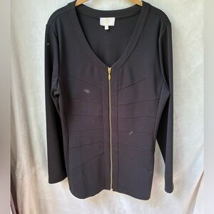 Liz Lange Ponte Black Zip Front Jacket with Seaming Details